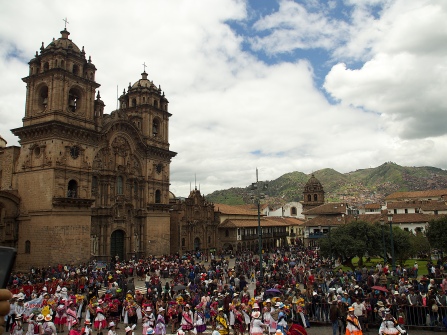 The Carnaval crowds at Cusco’s main squaire